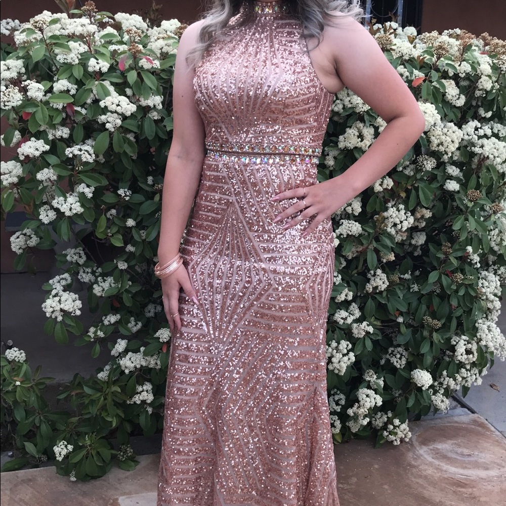 Prom Dress - Picture 5 of 7